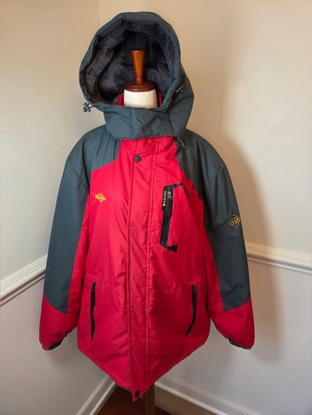 Wantdo Mens L Waterproof Ski Snowboard Jacket Plush Lined Detachable Hood